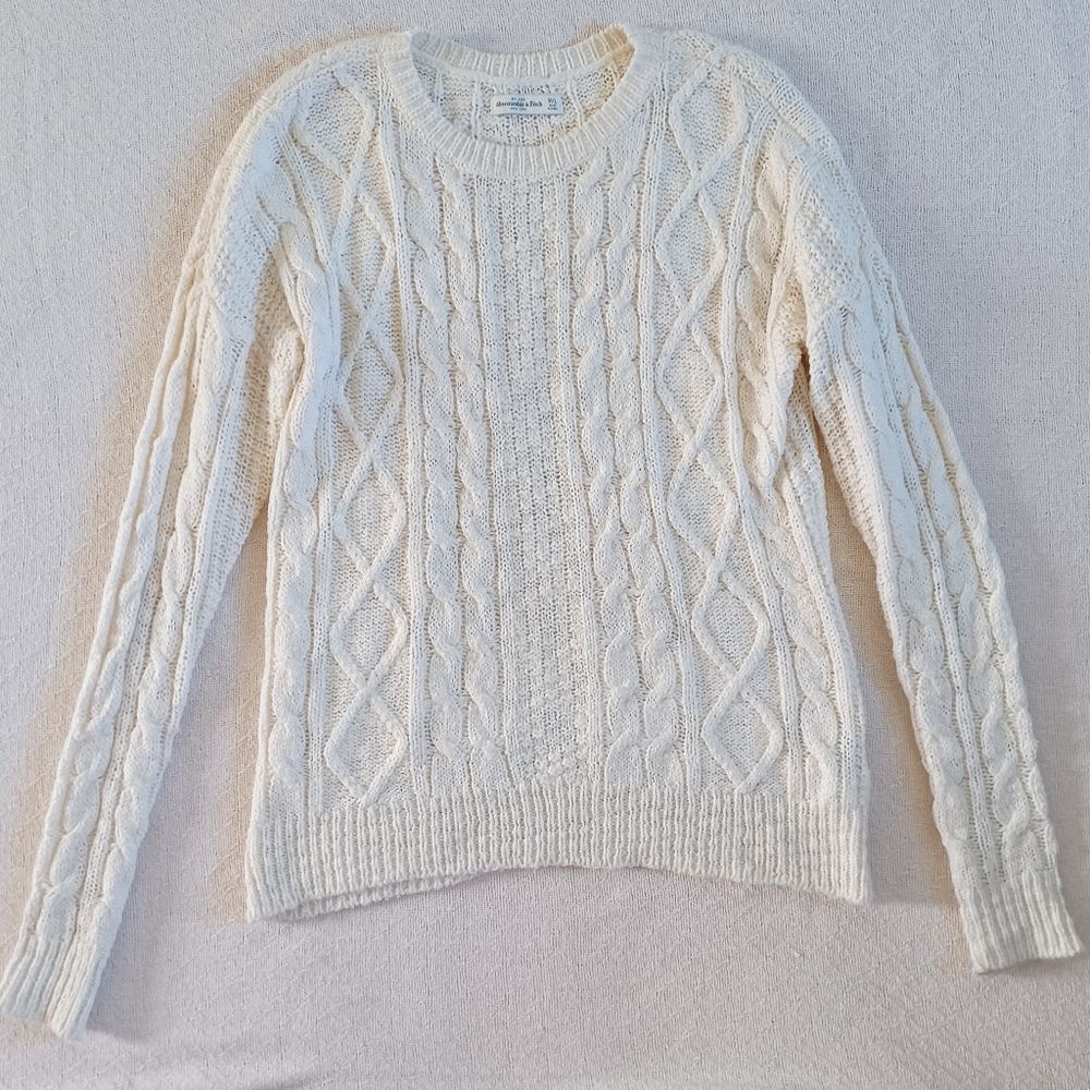 A&F ♡ wool blend knit sweater